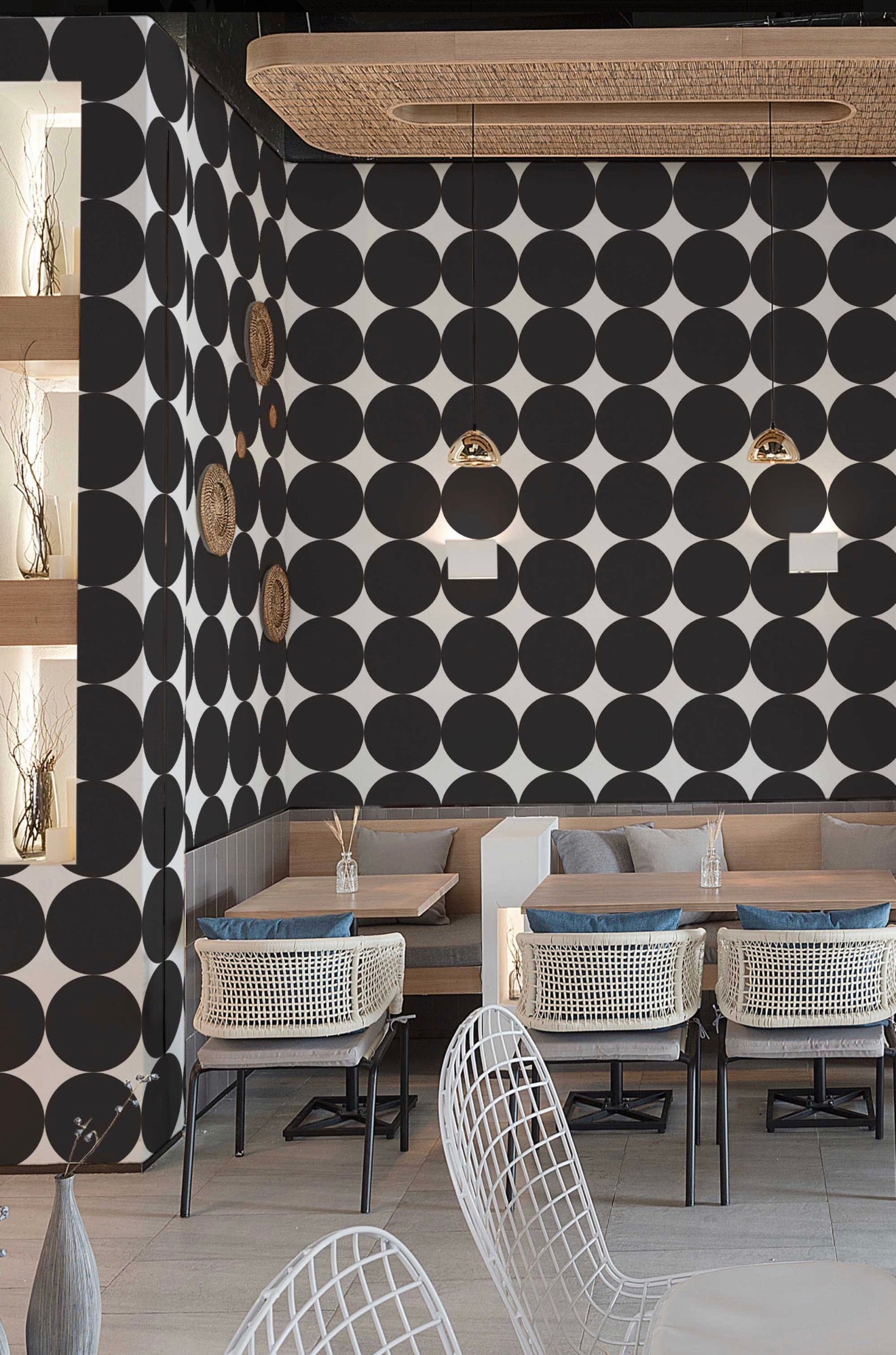 Black dot, white star