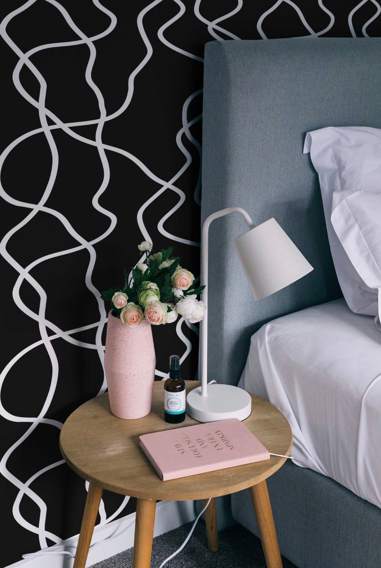 Black and white squiggles